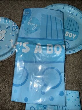 Baby Shower boy Decorations For 24 Guests - It’s A Boy- plates, table cover